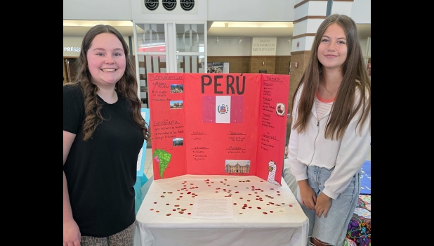 Allison O’Lauglin & Merliah Drouse placed First with their display about Peru.