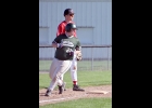 OWEN MURRAY (#22) rounds third and looks to find the ball in last Tuesday’s victory at St. Louis.